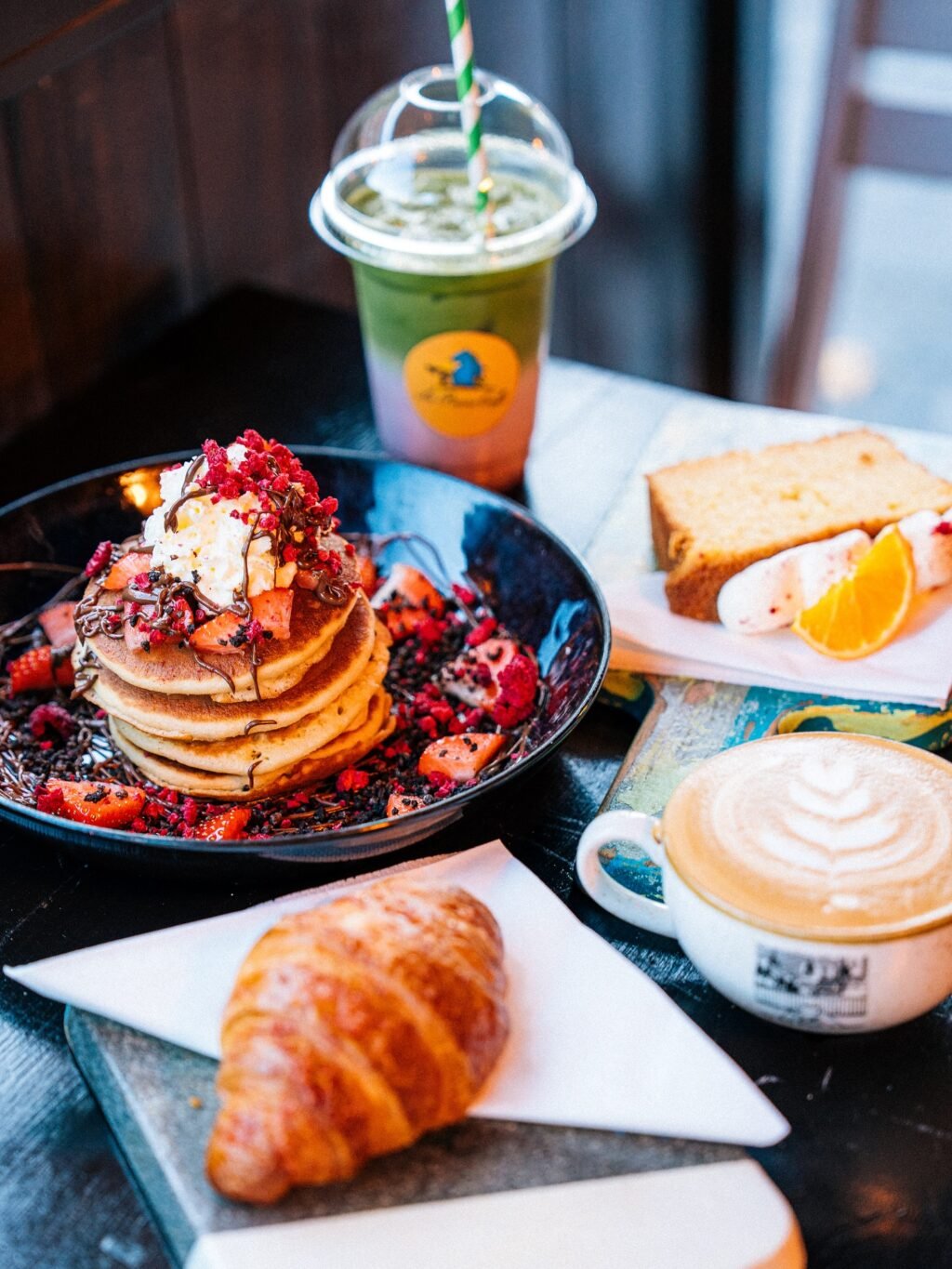 Instagram post from la_pausa_caffe. This post is in position 4.